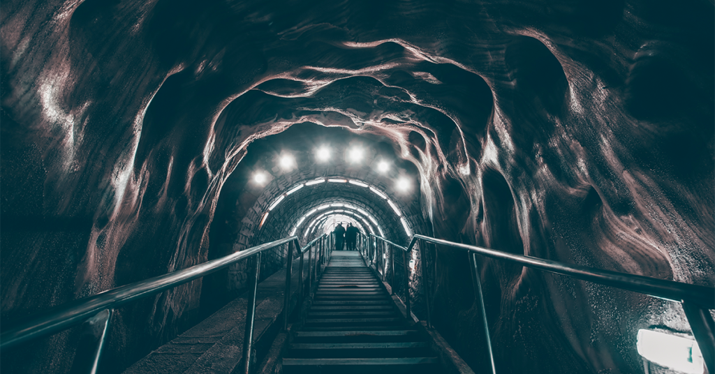 edge computing mining