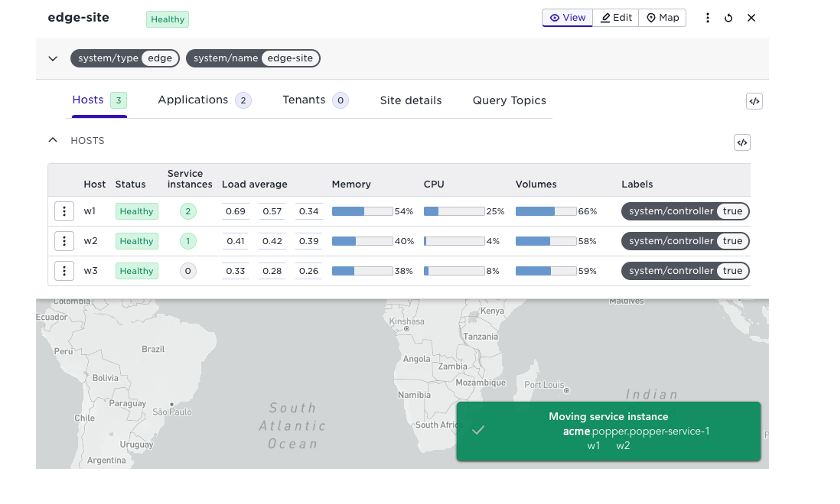 Screenshot of the “edge-site” dashboard showing three healthy hosts (w1, w2, w3) and a status message indicating the service instance “popper-service-1” is moving from w1 to w2.